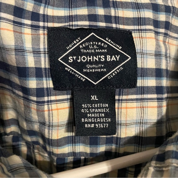 Men’s Plaid Shirt - Picture 3 of 3